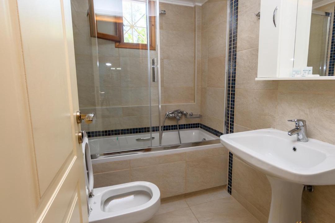 Photo of Bathroom in Perigiali