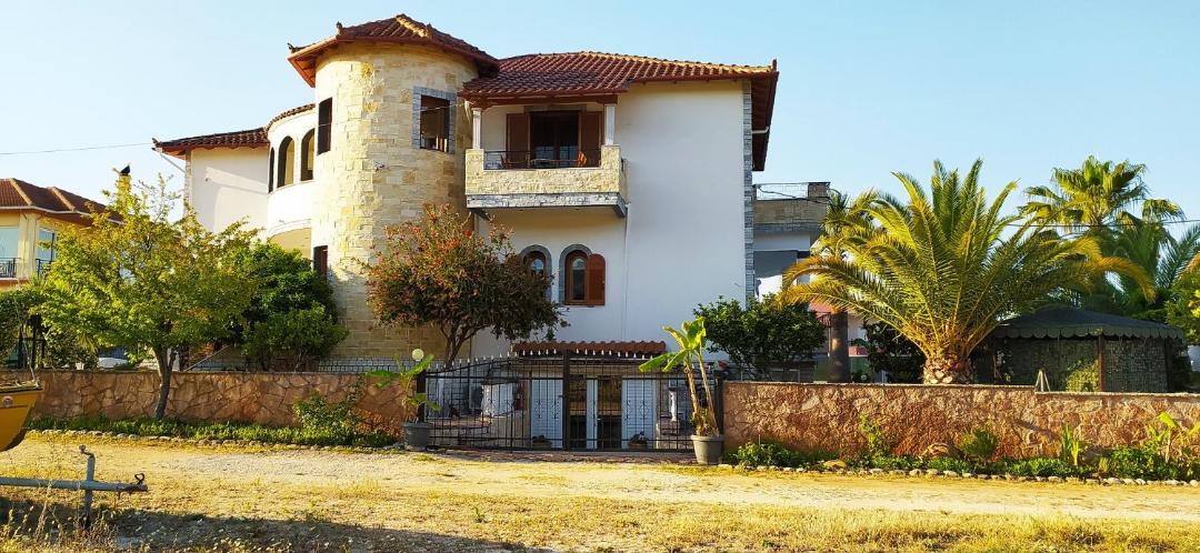 Photo of Others in Ammoudia
