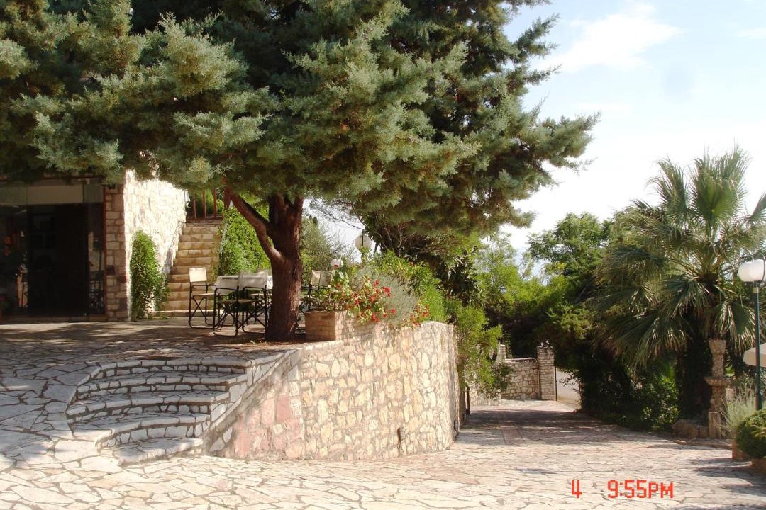 Photo of Others in Mathia