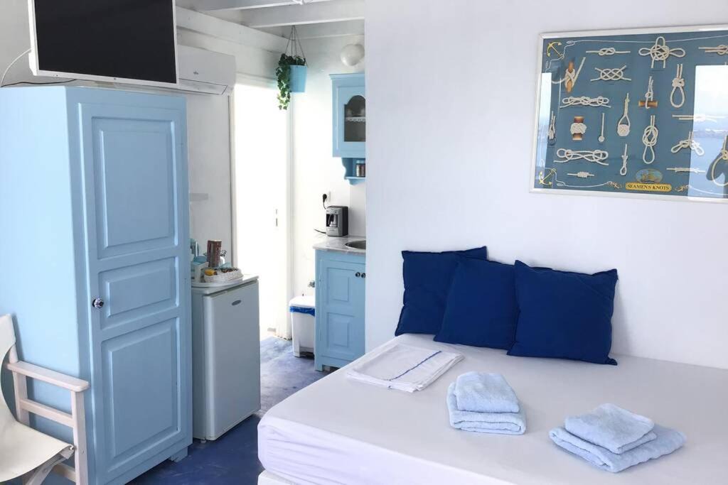 Photo of Bedroom in Imerovigli