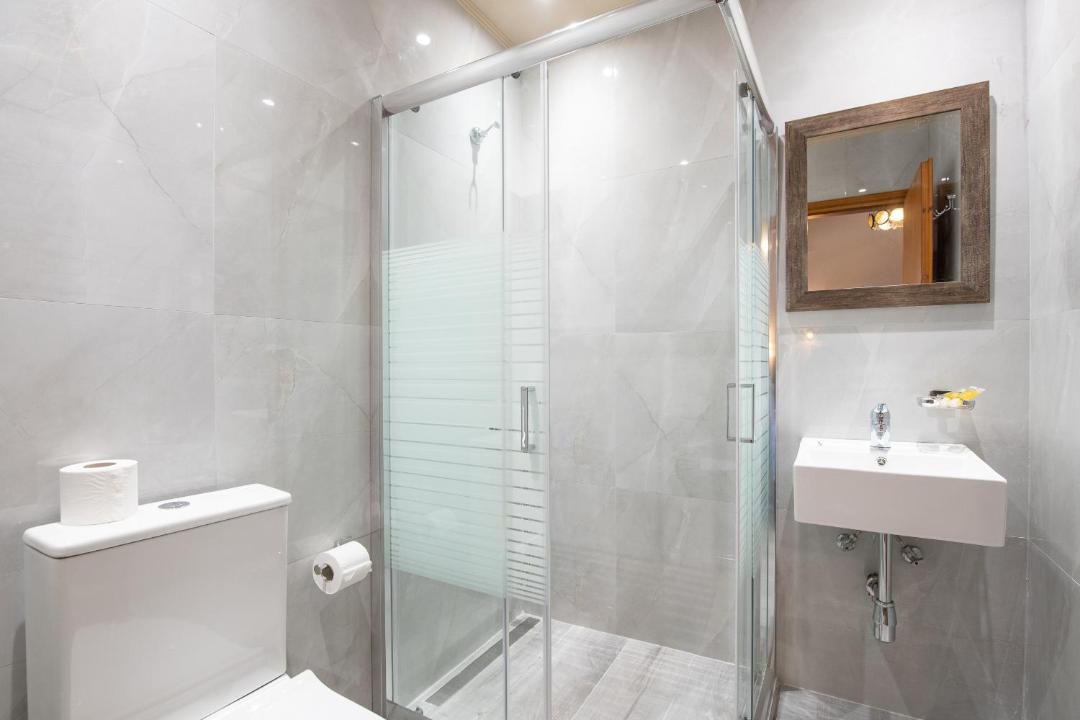 Photo of Bathroom in Krinidhes