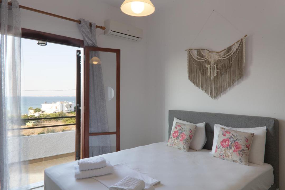 Photo of Bedroom in Milos