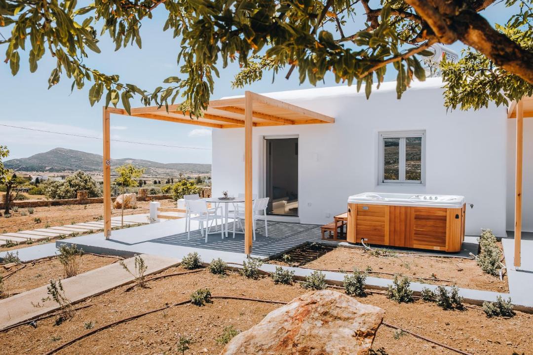 Photo of Others in Naxos