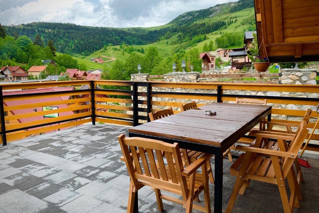 Photo of Patio Balcony in Pejë