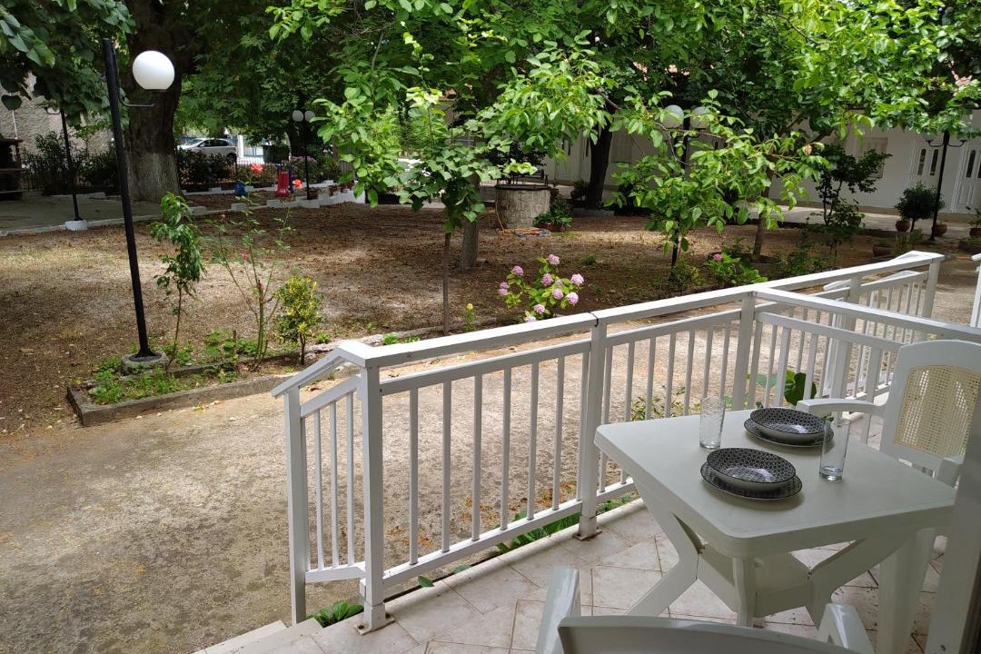 Photo of Others in Kokkinon Neron