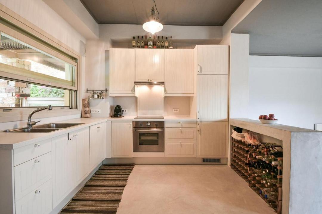 Photo of Kitchen in Kea