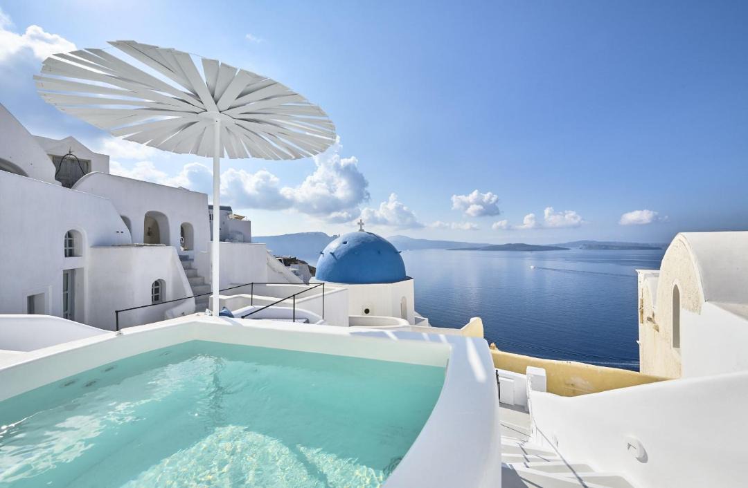 Photo of Others in Oia