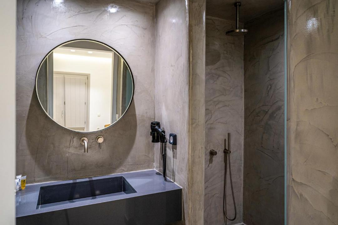 Photo of Bathroom in Kamari