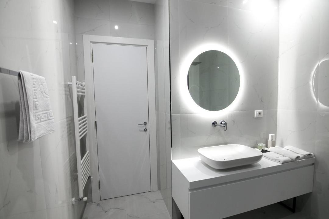 Photo of Bathroom in Preze