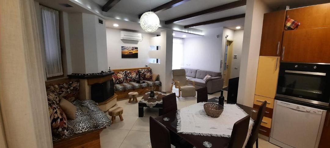 Photo of Livingroom in Divjake