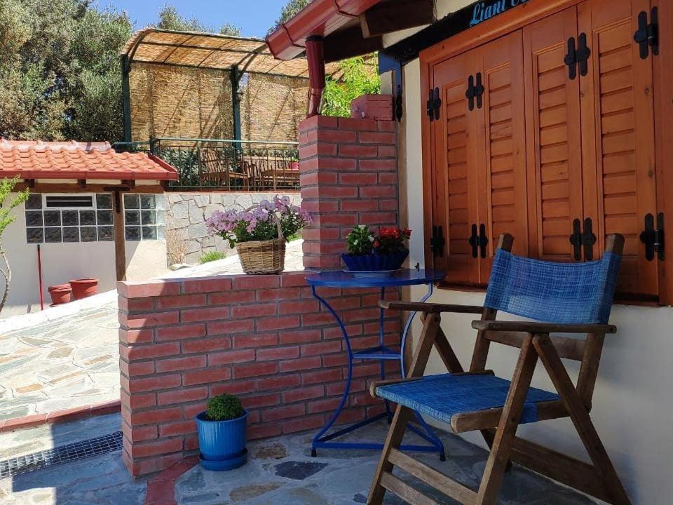 Photo of Others in Aristotelis