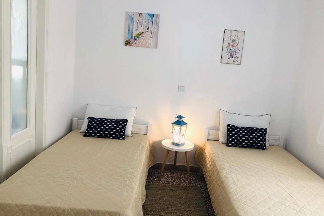 Photo of Bedroom in Adamas