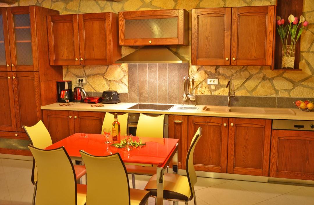 Photo of Kitchen in Limni Keri