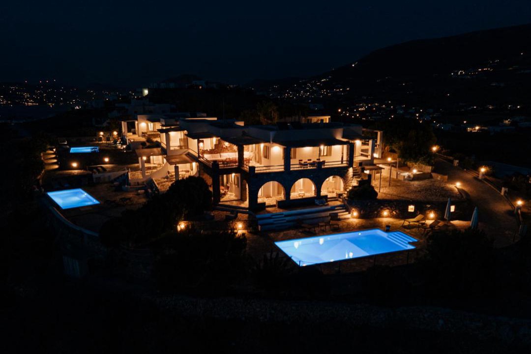Photo of Others in Parasporos