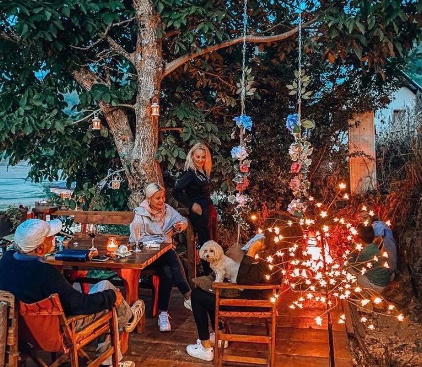Photo of Others in Restelicë