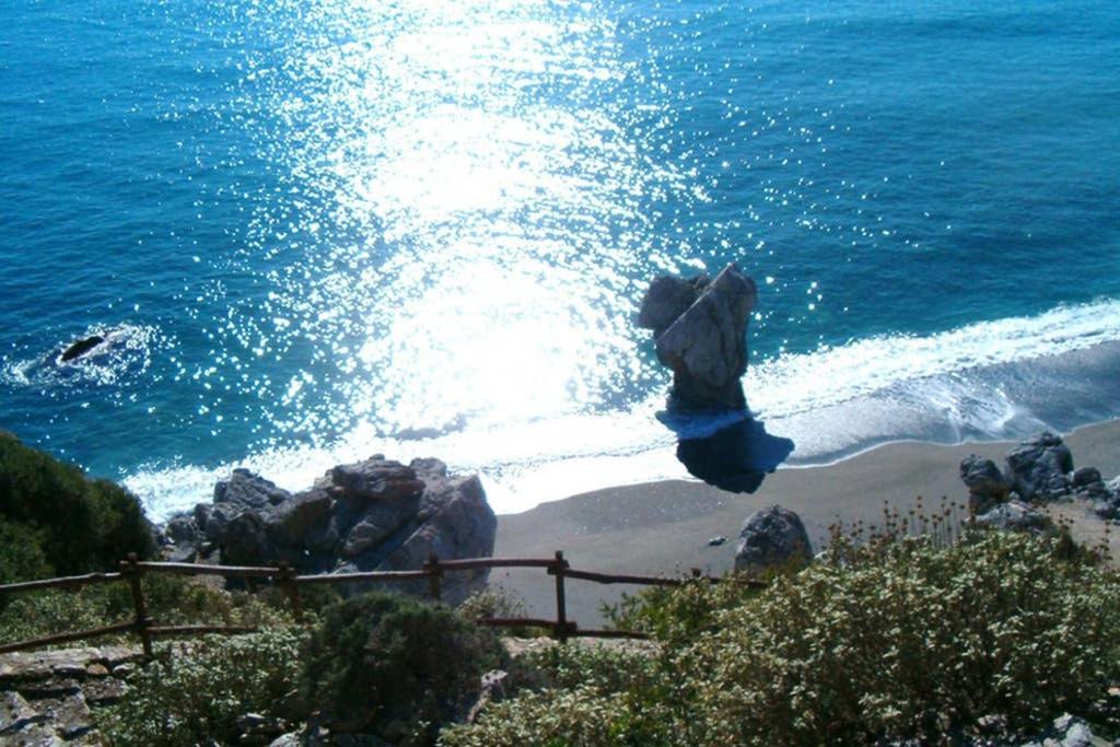 Photo of Others in Mariou