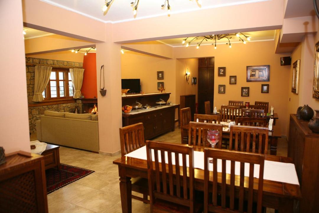 Photo of Others in Almopia