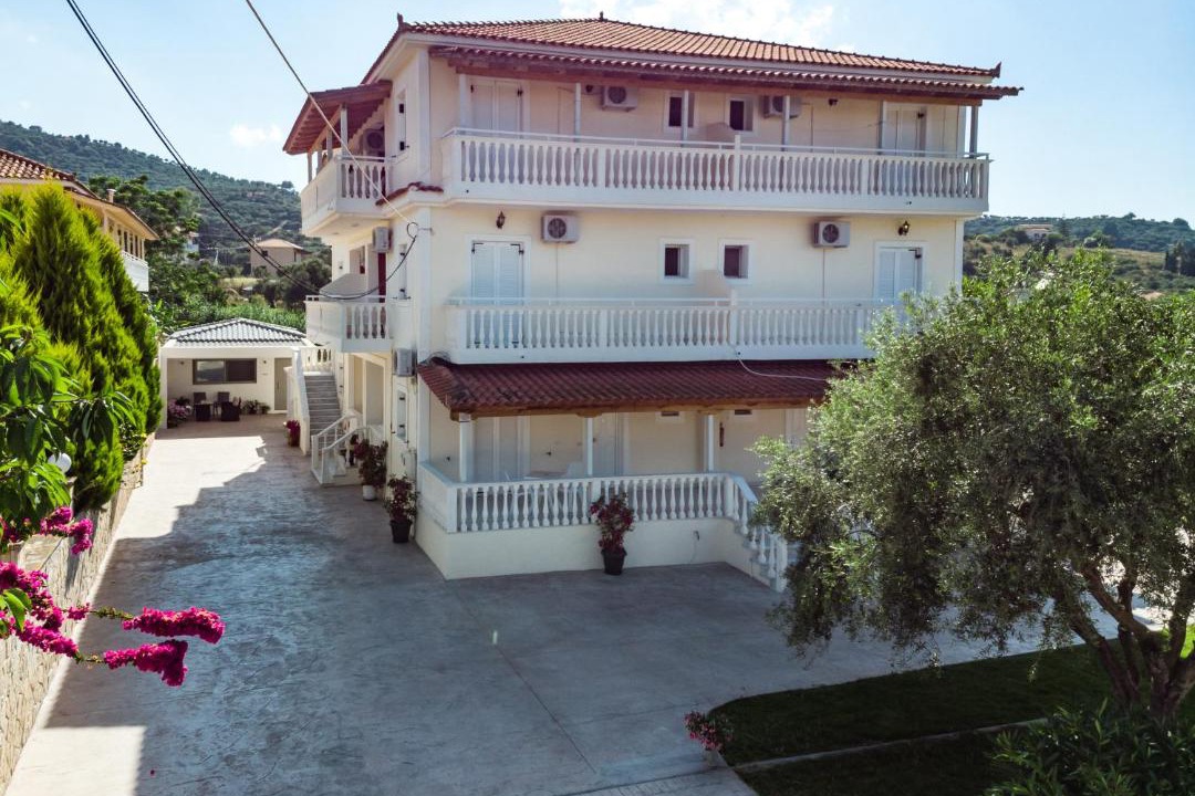 Photo of Others in Argassi