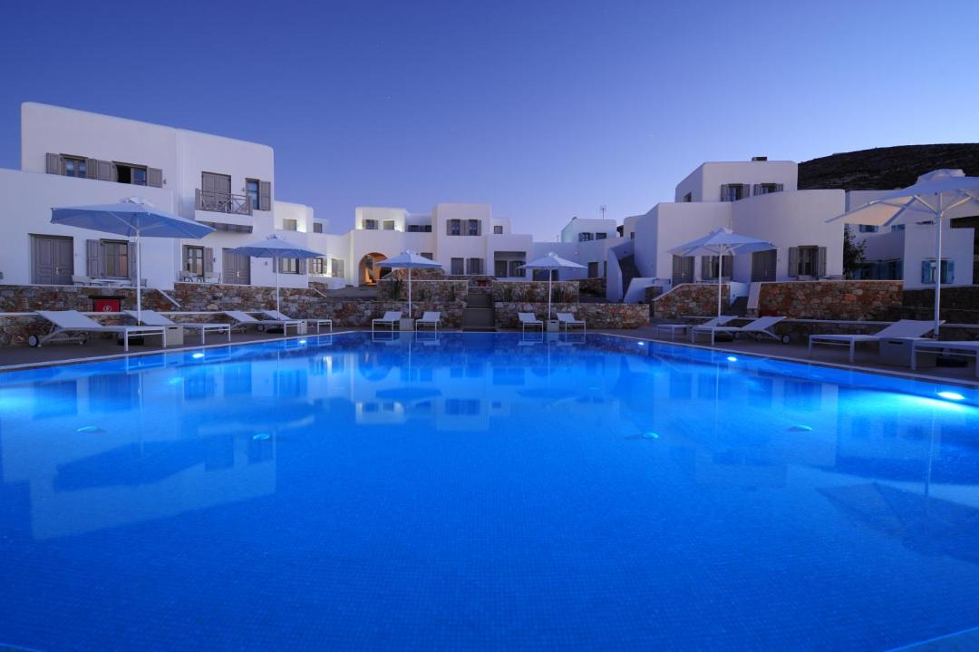Photo of Others in Chora Folegandros