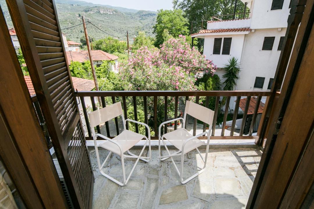 Photo of Patio Balcony in Kala Nera