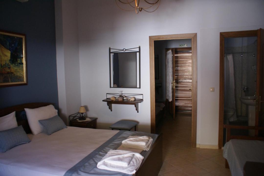 Photo of Others in Aristotelis