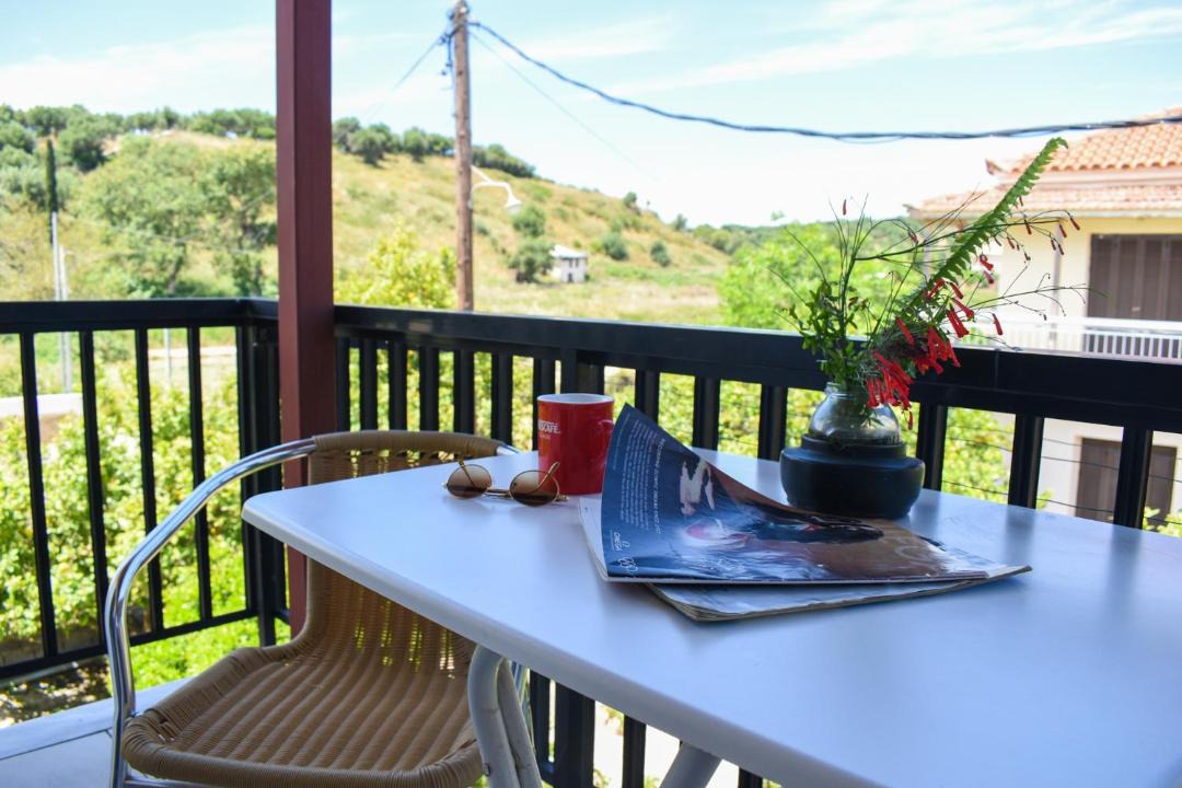 Photo of Patio Balcony in Foinikounta