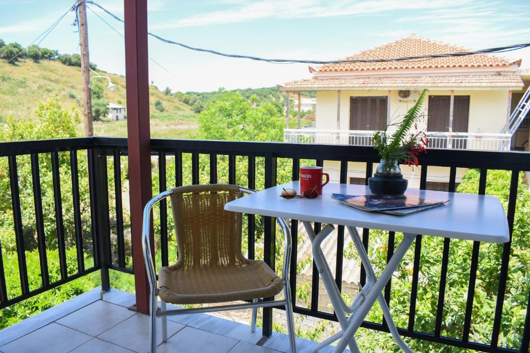 Photo of Patio Balcony in Foinikounta