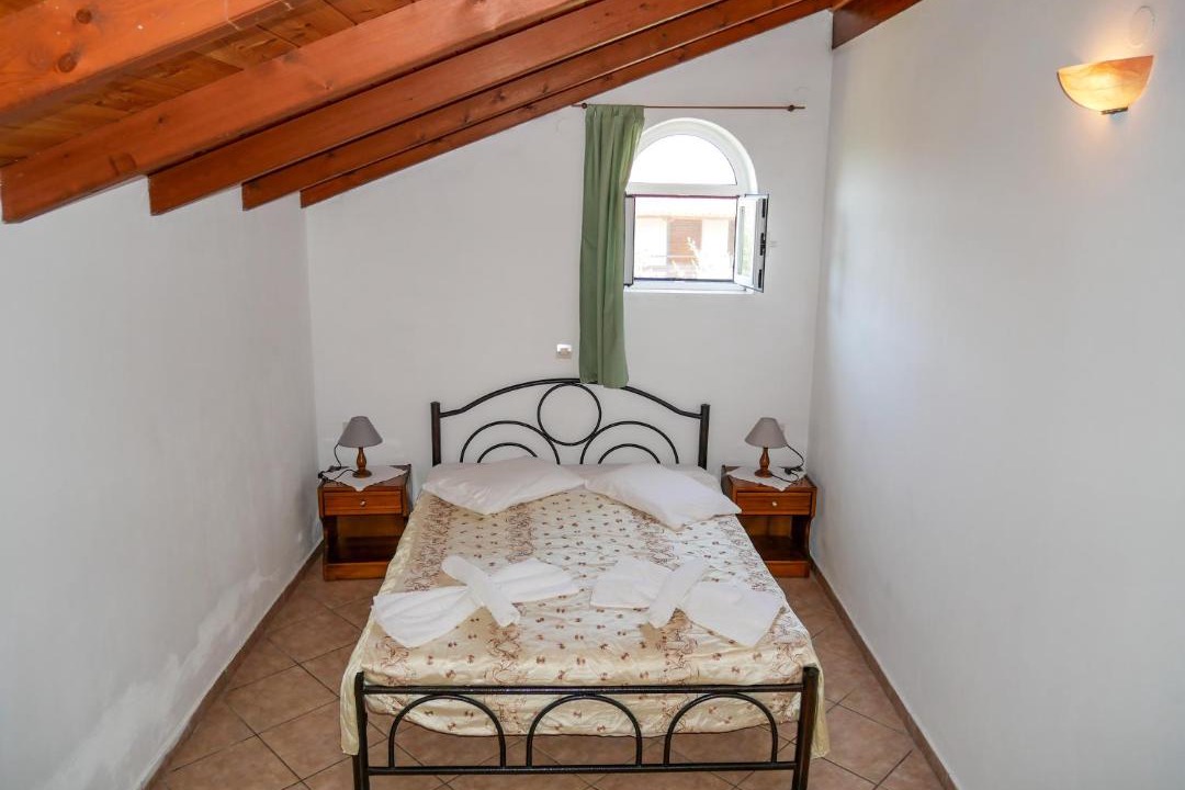Photo of Bedroom in Agios Stefanos Avliotes