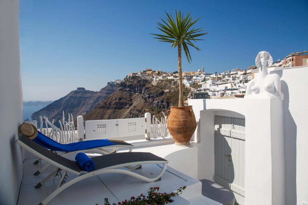 Photo of Others in Fira
