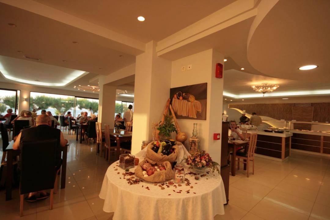 Photo of Others in Maleme