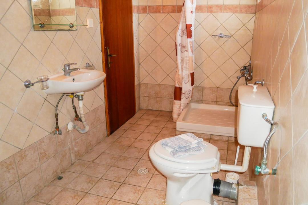 Photo of Bathroom in Agios Stefanos Avliotes