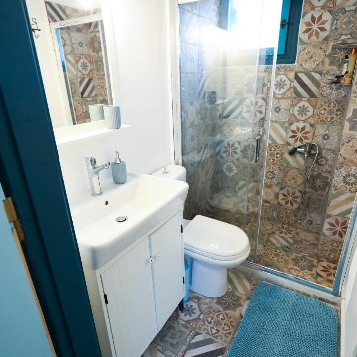 Photo of Bathroom in Plaka