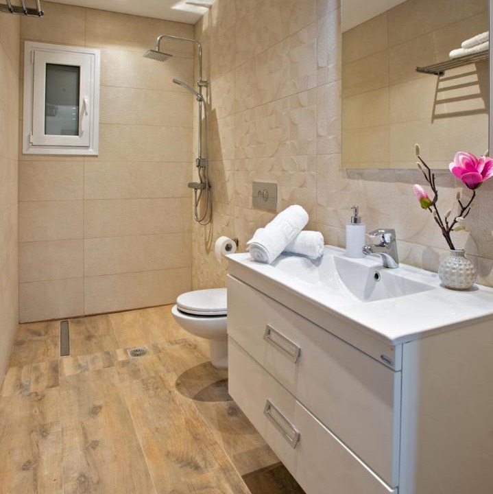 Photo of Bathroom in Archipolis