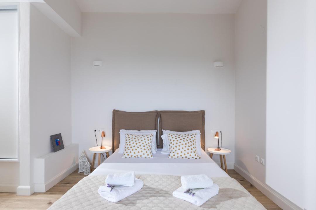 Photo of Bedroom in Petaleia