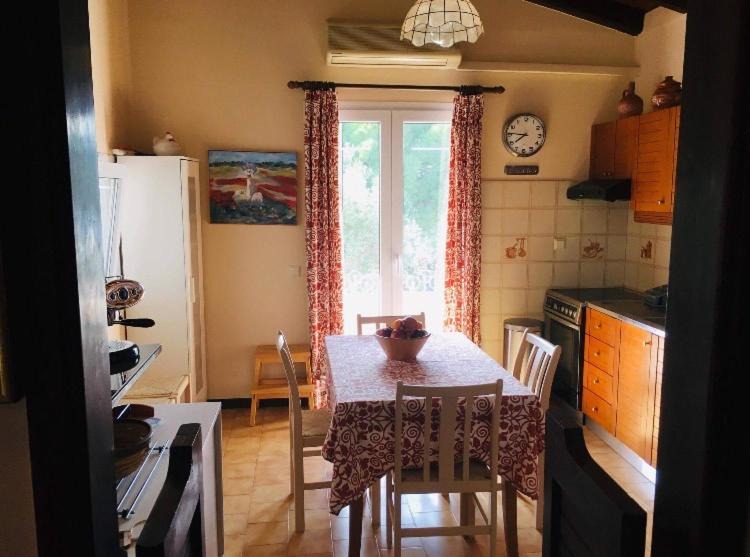 Photo of Livingroom in Nea Styra