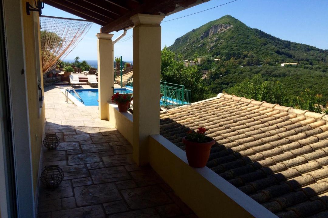 Photo of Others in Parelia