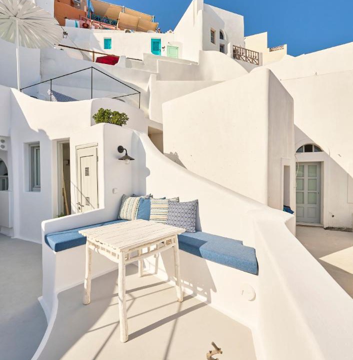 Photo of Others in Oia