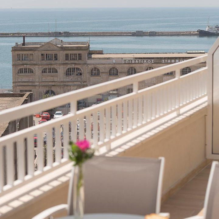 Photo of Patio Balcony in Ladadika