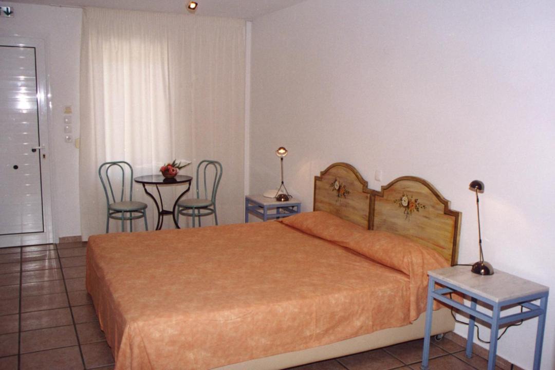 Photo of Others in Avgonyma