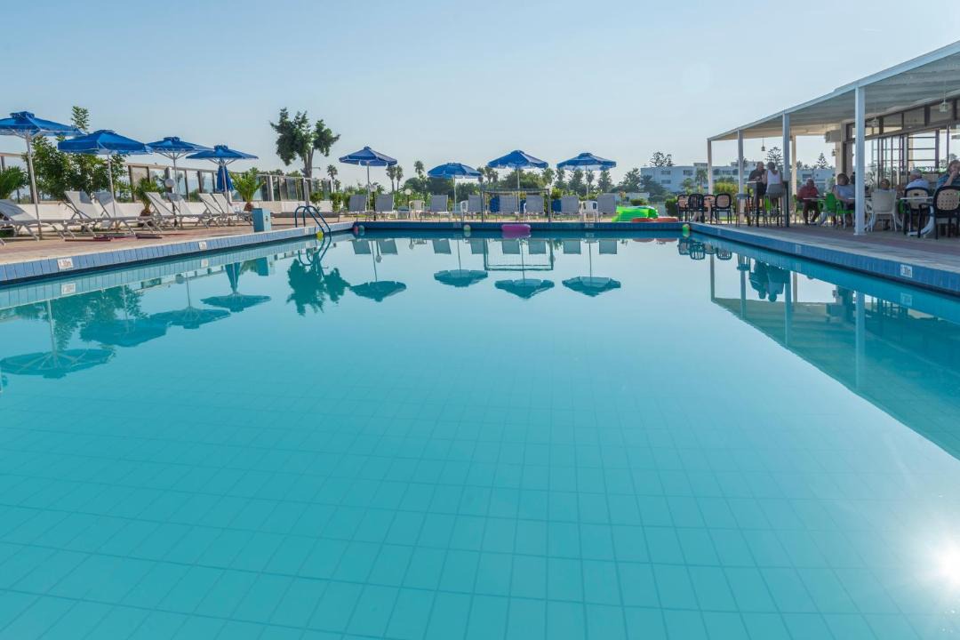 Photo of Outdoor in Tingaki