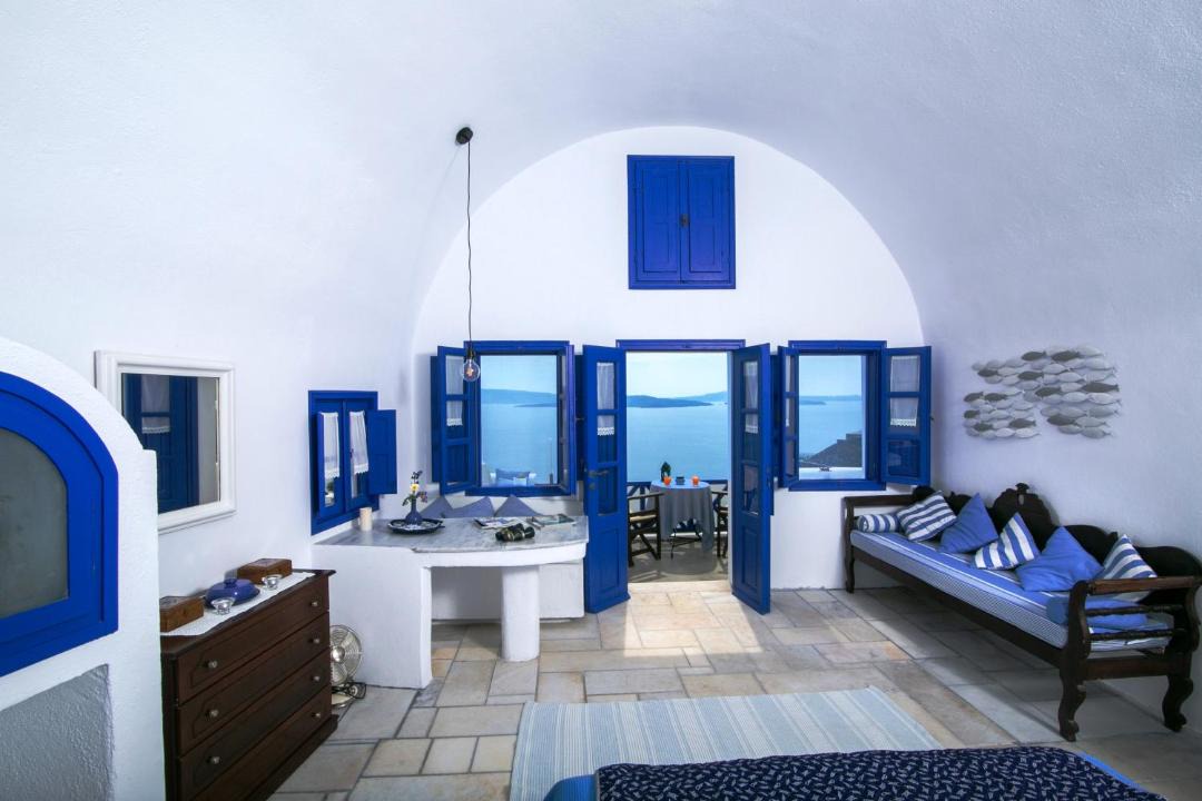 Photo of Others in Oia