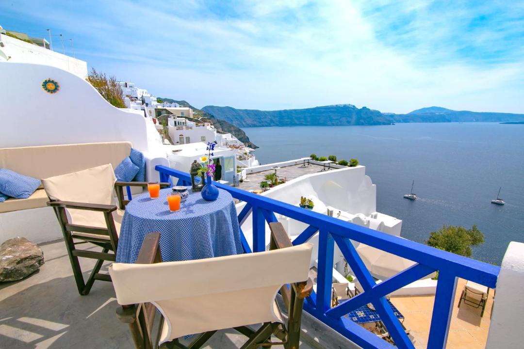 Photo of Others in Oia