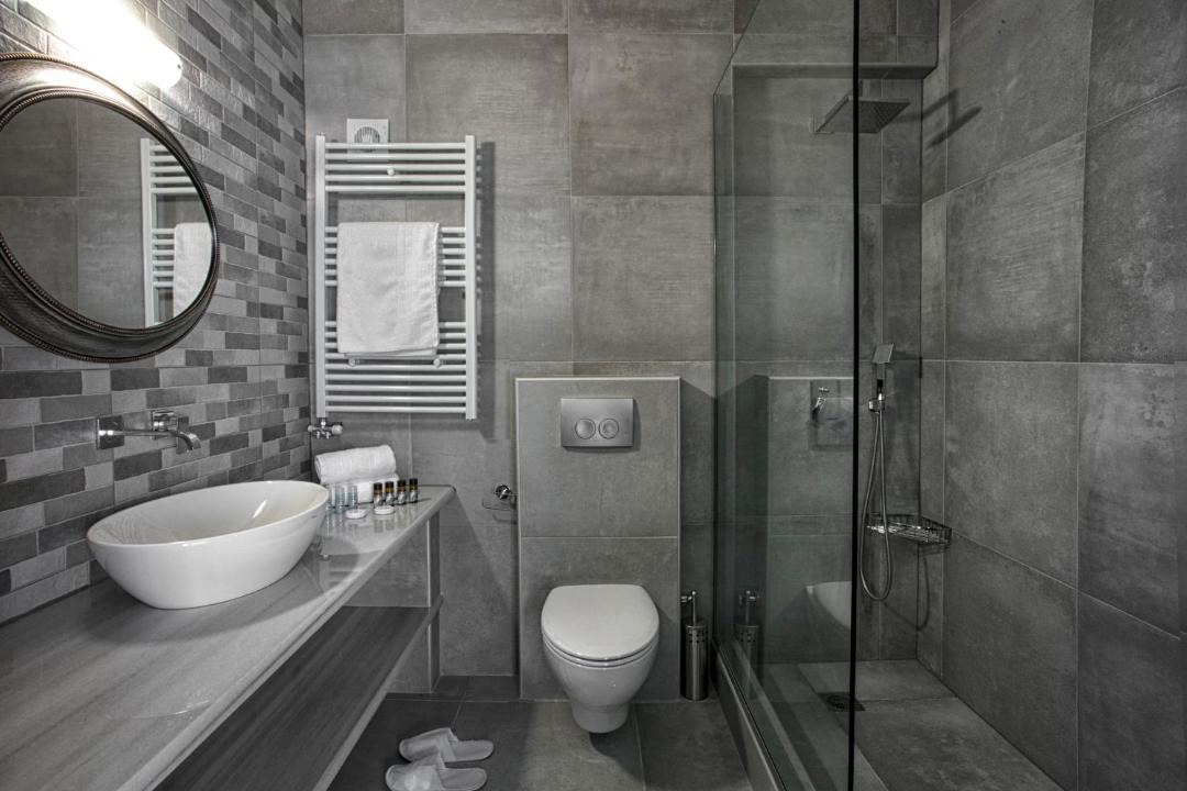 Photo of Bathroom in Volos City Centre