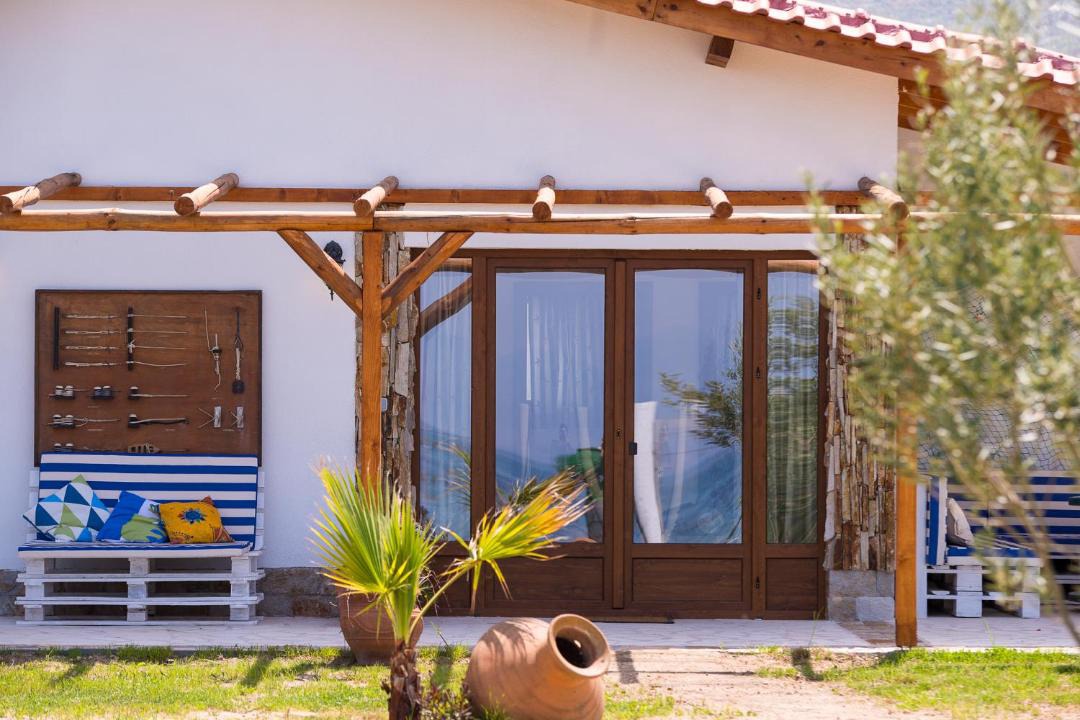 Photo of Others in Skala Prinou