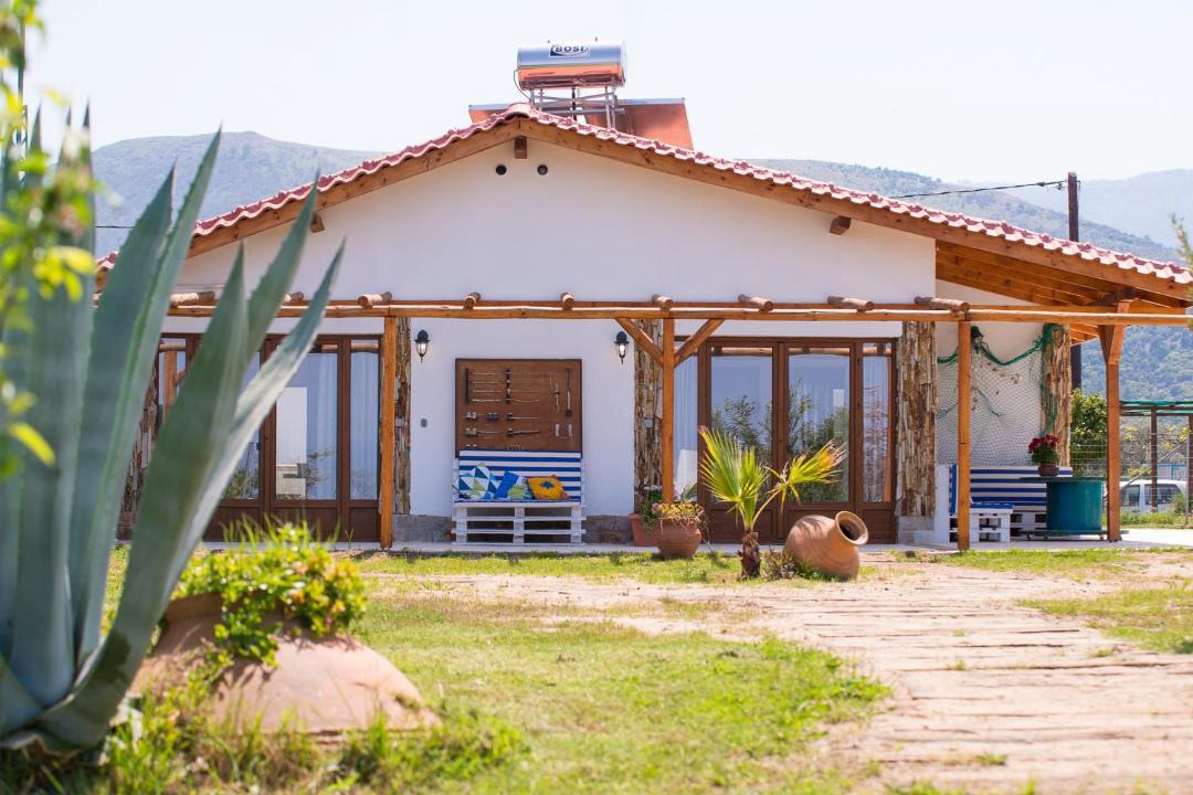 Photo of Others in Skala Prinou
