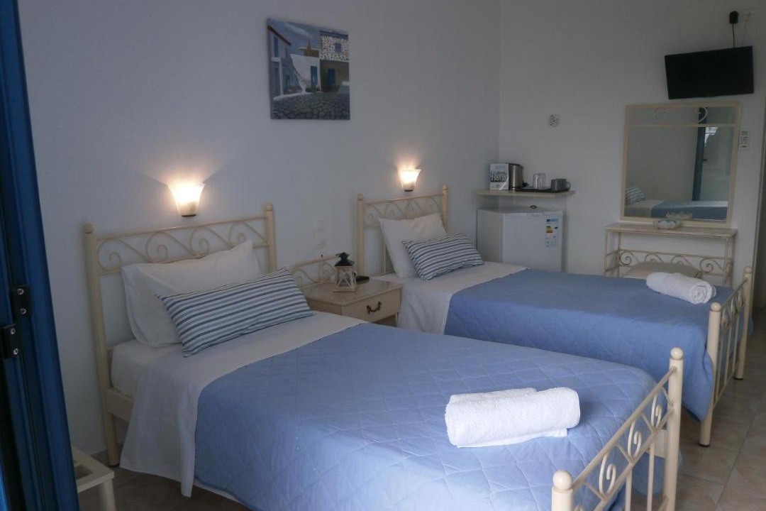 Photo of Others in Milos