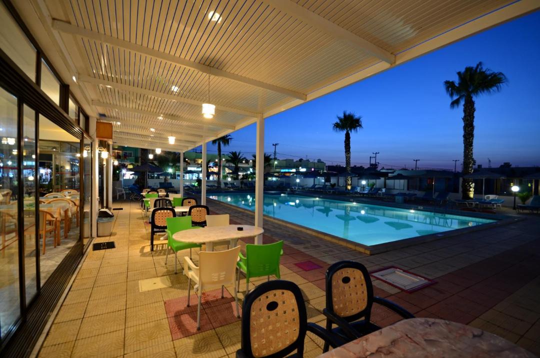 Photo of Patio Balcony in Tingaki