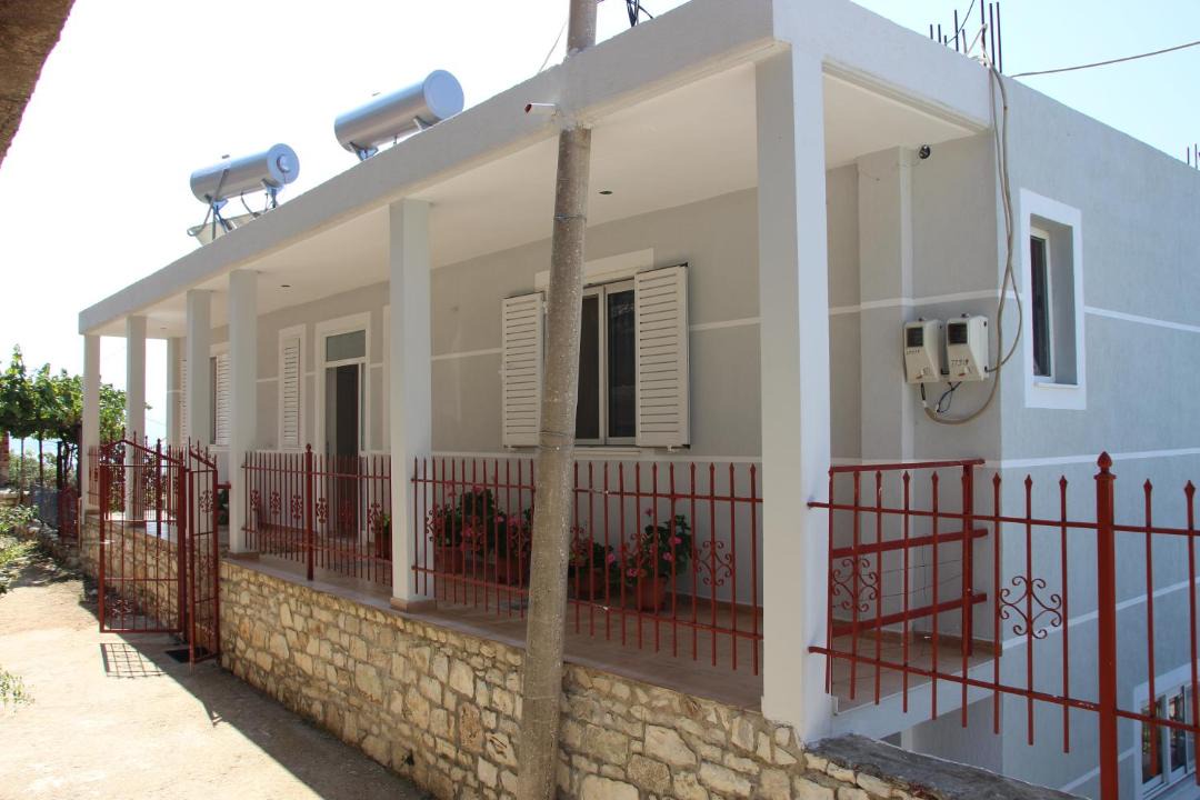 Photo of Buildings in Qeparo