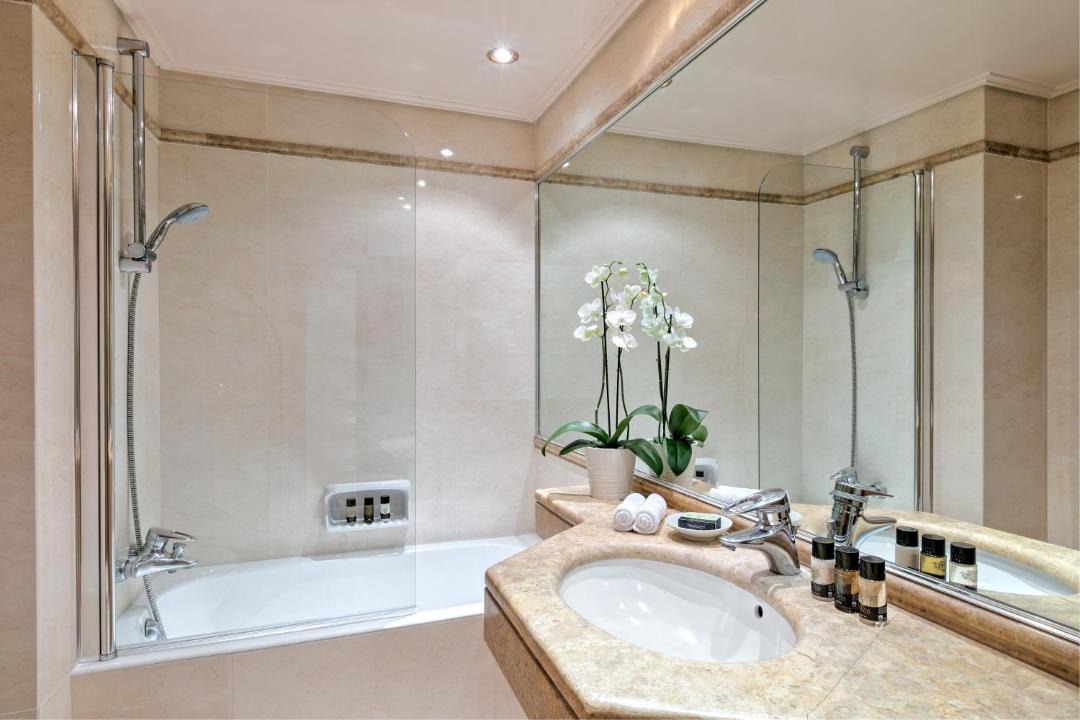 Photo of Bathroom in Kalambaka