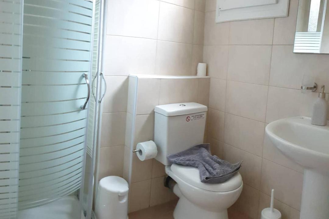 Photo of Bathroom in Yenion